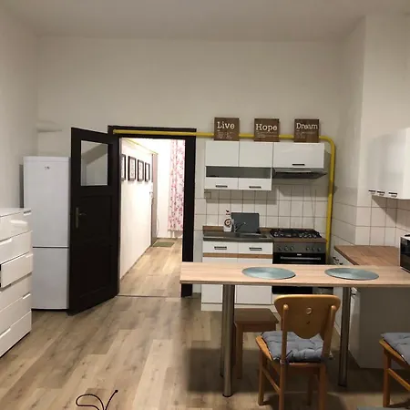 2 Apartman Cheb